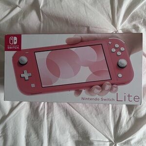 Nintendo Switch Lite - Coral